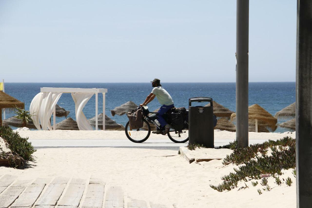Caparica Sea View Apt By Be@Home กอสตา ดา กาปาริกา ภายนอก รูปภาพ